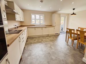 Dining kitchen- click for photo gallery